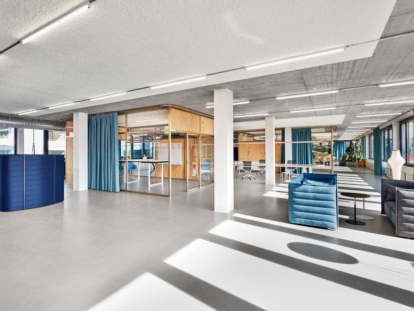 会议台|静音舱/洽谈屋|办公家具|华体会体育官方在线官网家具|Workbays Focus 1